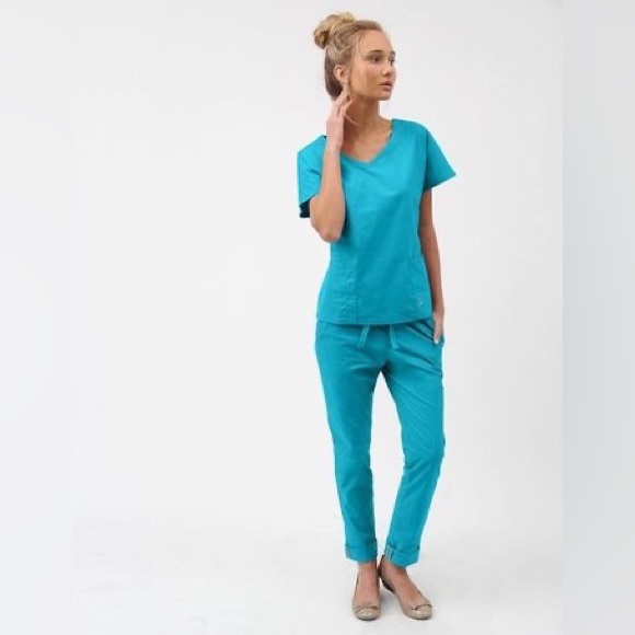 Jaanuu Other Jaanuu Womens Scrubs Poshmark